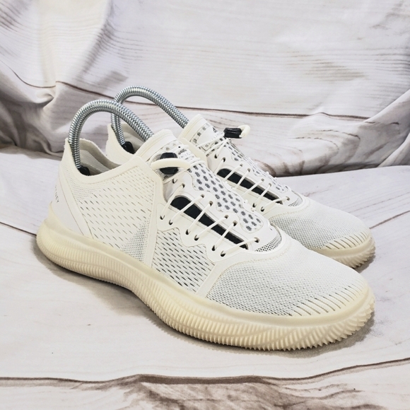 Adidas Stella McCartney Pureboost Sneaker Shoes Womens 7 White Sock Mesh - Picture 1 of 15